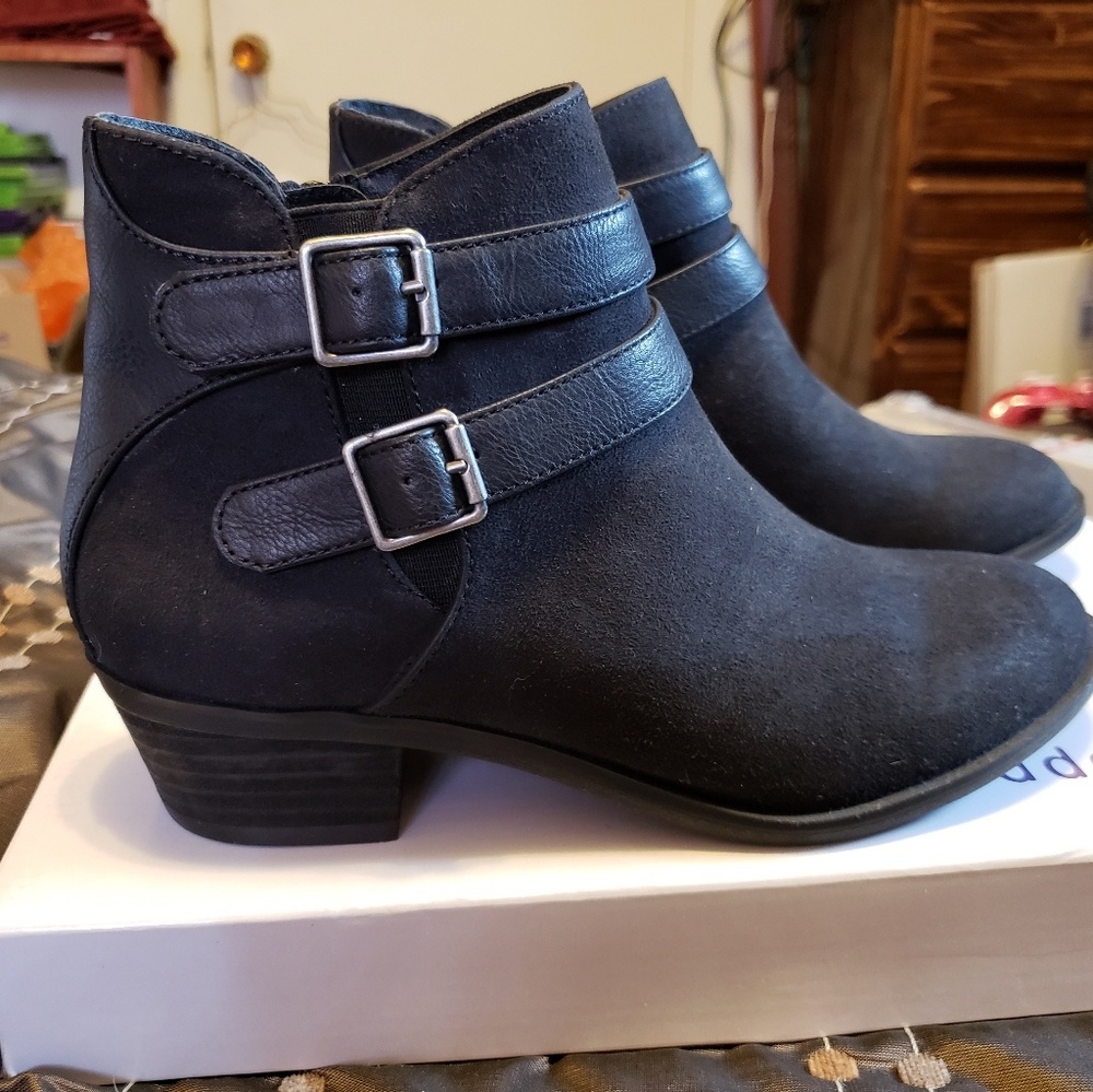 Womens Madden Girl black ankle boots, booties